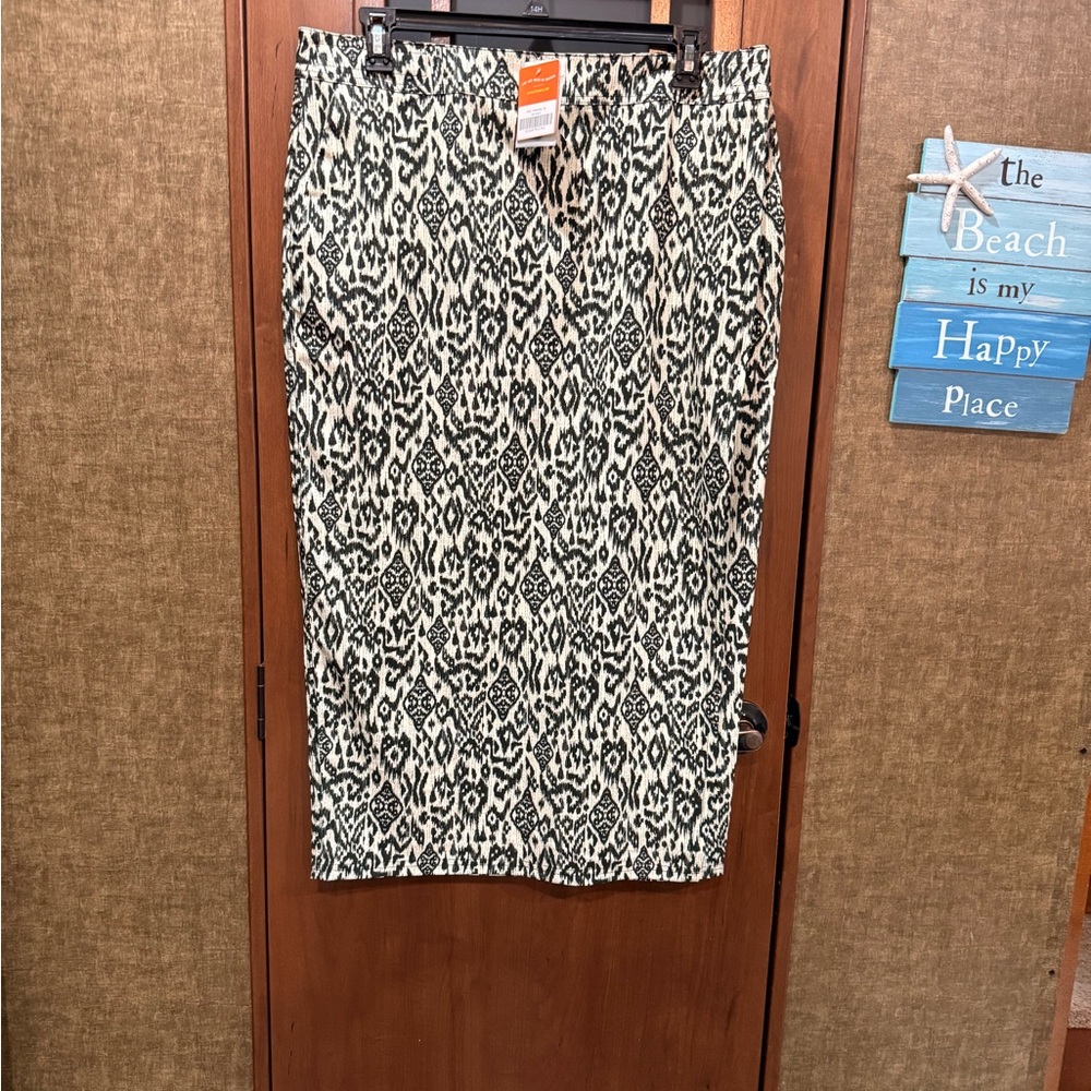 Ripskirt Hawaii Length 4 XL NWT